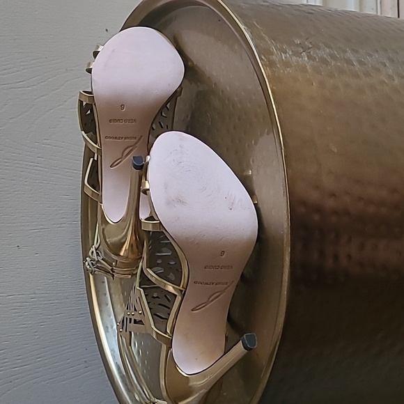 Brian Atwood Laconica Mirrored Laser-Cut Cage Sandal, Gold, Sz 6/36 - Picture 5 of 8